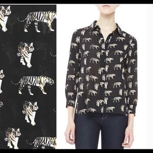 Alice + olivia silk tiger button down blouse small